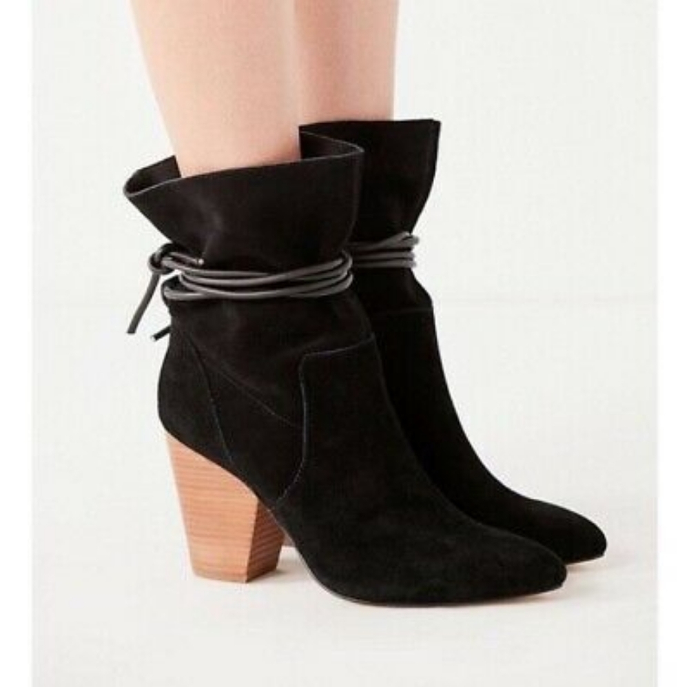 Urban Outfitters Carla Slouch Boots